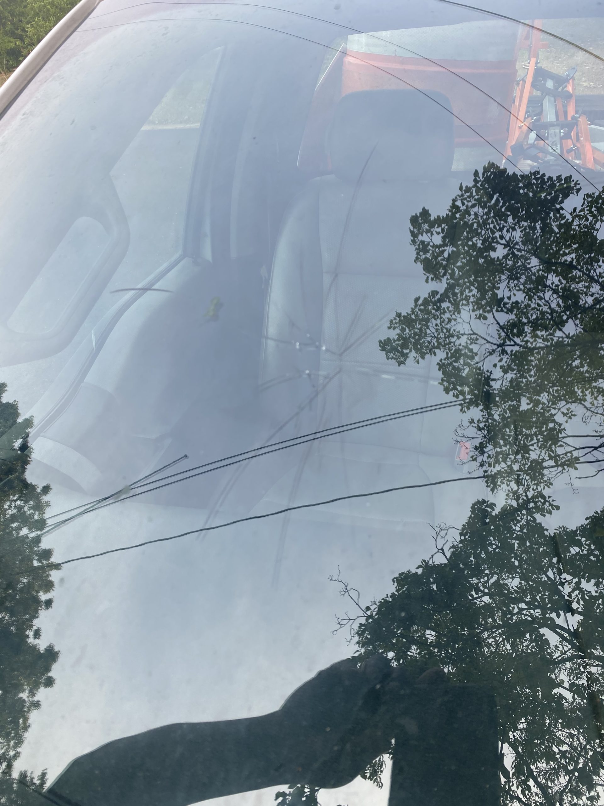 5CFEAE1D-4B0D-46E1-9460-84C5470AC7AF